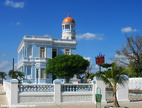 Hotel Palacio Azul Facade